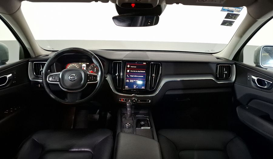 Volvo Xc60 2.0 MOMENTUM T5 AUTO AWD Suv 2019