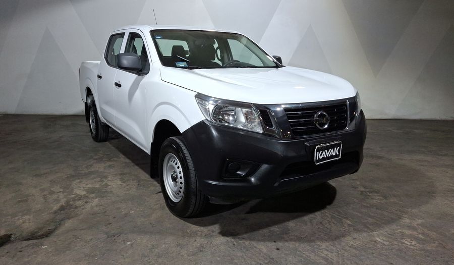 Nissan Np300 2.5 DOBLE CABINA SE AC PAQ SEG Pickup 2020