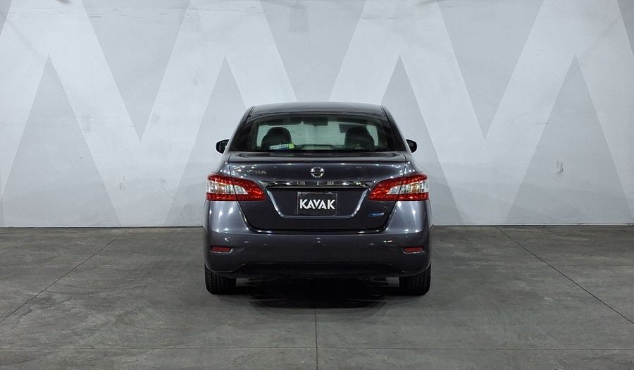 Nissan Sentra 1.8 EXCLUSIVE NAVI CVT Sedan 2016