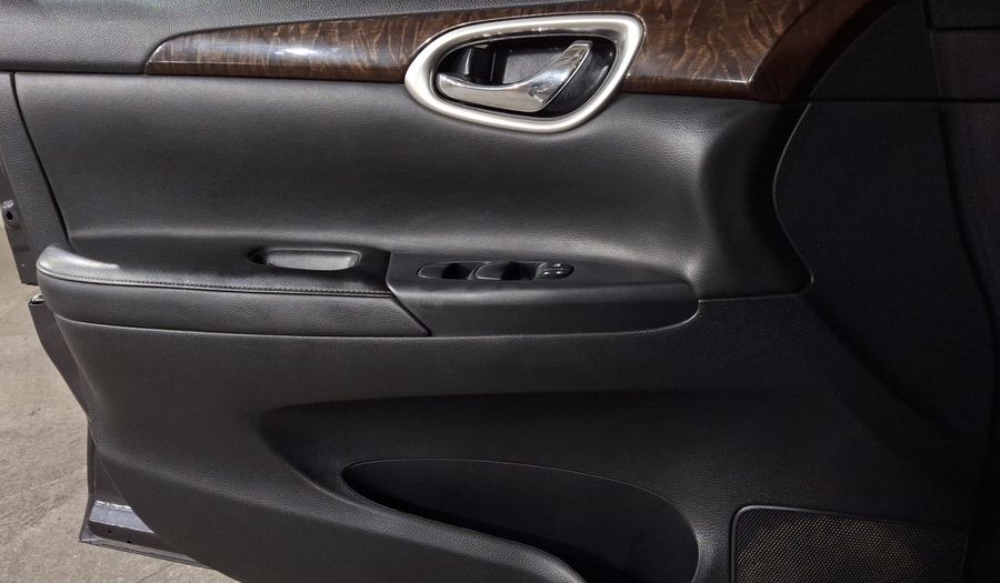 Nissan Sentra 1.8 EXCLUSIVE NAVI CVT Sedan 2016