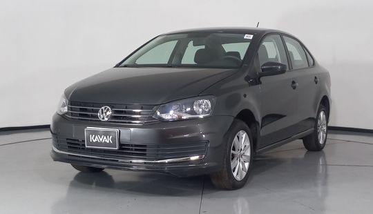 Volkswagen • Vento