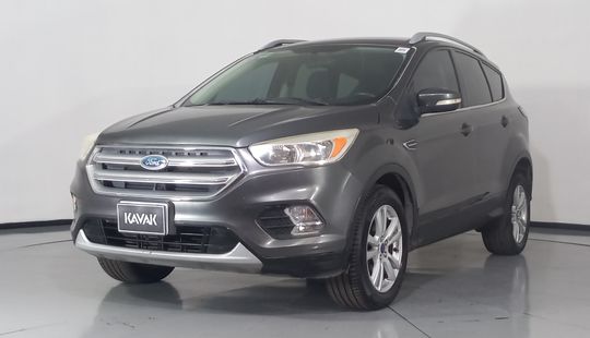Ford • Escape