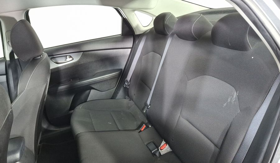 Kia Forte 2.0 L IVT Sedan 2021