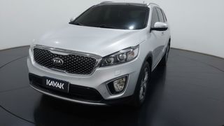Kia • Sorento