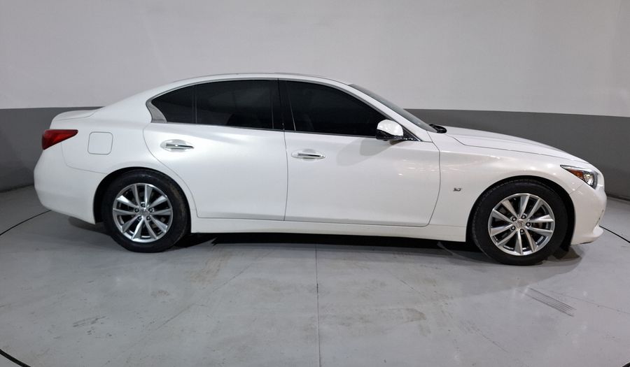 Infiniti Q50 3.7 SEDUCTION AUTO Sedan 2018