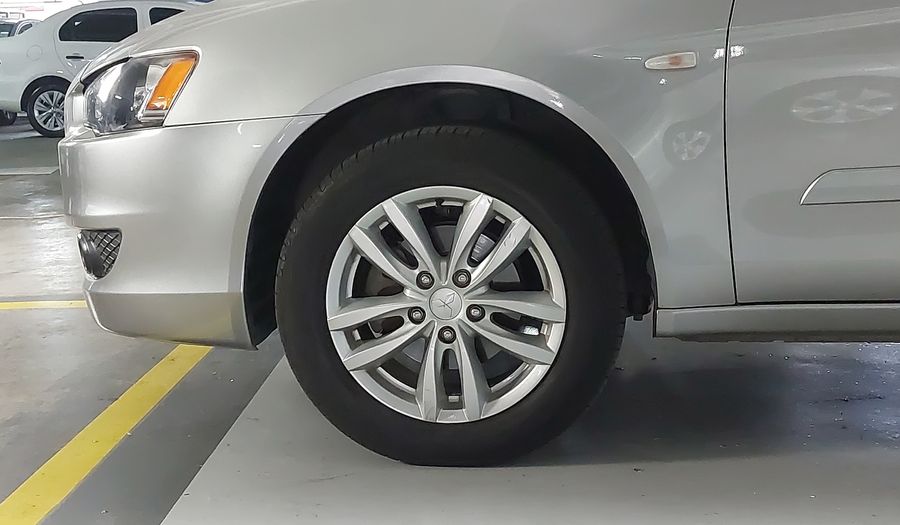 Mitsubishi Lancer 2.0 16V CVT Sedan 2016