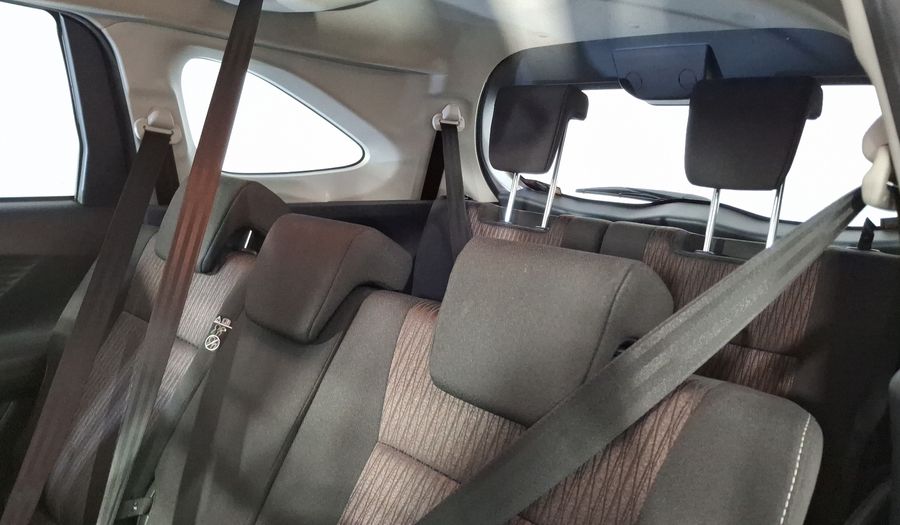 Toyota Avanza 1.5 LE Minivan 2023