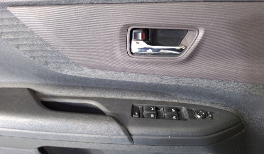 Toyota Avanza 1.5 LE Minivan 2023