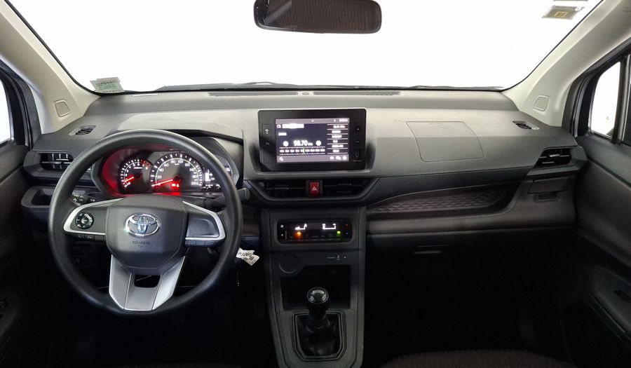 Toyota Avanza 1.5 LE Minivan 2023