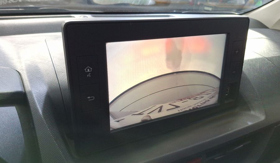 Toyota Avanza 1.5 LE Minivan 2023