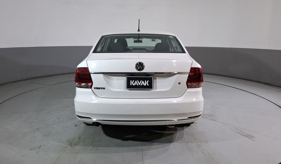 Volkswagen Vento 1.6 COMFORTLINE STD. Sedan 2018
