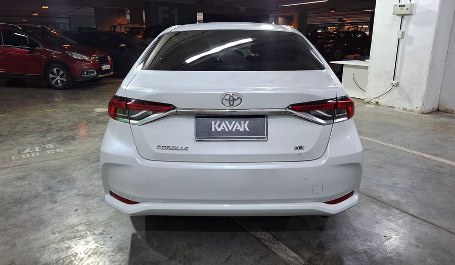 Toyota Corolla 2.0 XEI CVT Sedan 2022