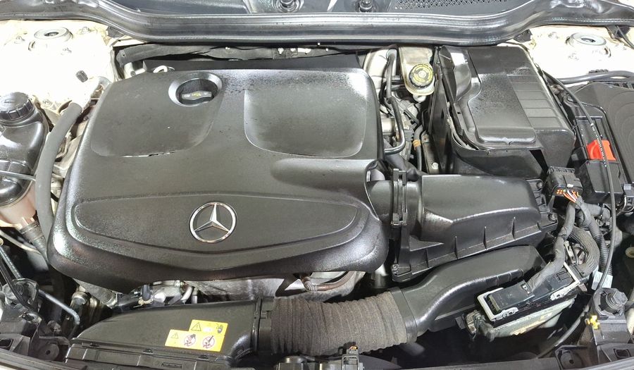 Mercedes Benz Clase A 1.6 200 STYLE DCT Hatchback 2018