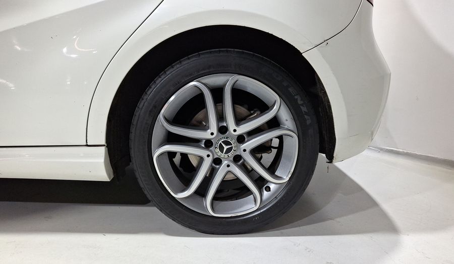 Mercedes Benz Clase A 1.6 200 STYLE DCT Hatchback 2018