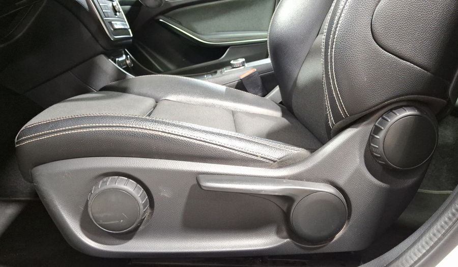 Mercedes Benz Clase A 1.6 200 STYLE DCT Hatchback 2018
