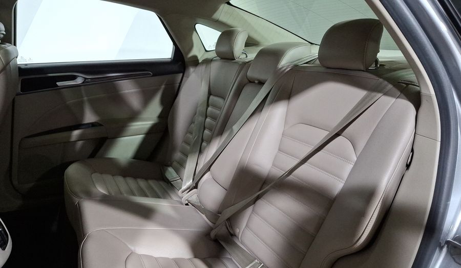 Ford Fusion 2.0 SEL HYBRIDO AT Sedan 2020