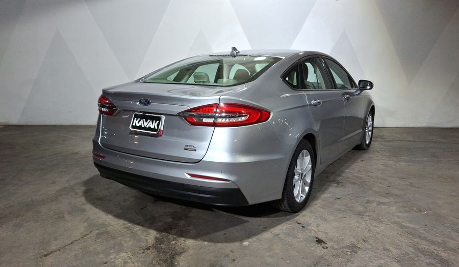 Ford Fusion 2.0 SEL HYBRIDO AT Sedan 2020