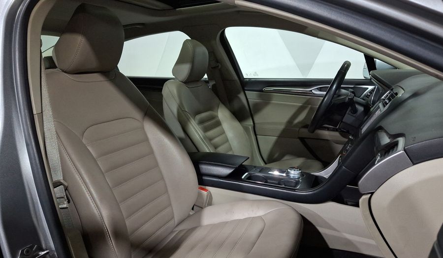 Ford Fusion 2.0 SEL HYBRIDO AT Sedan 2020