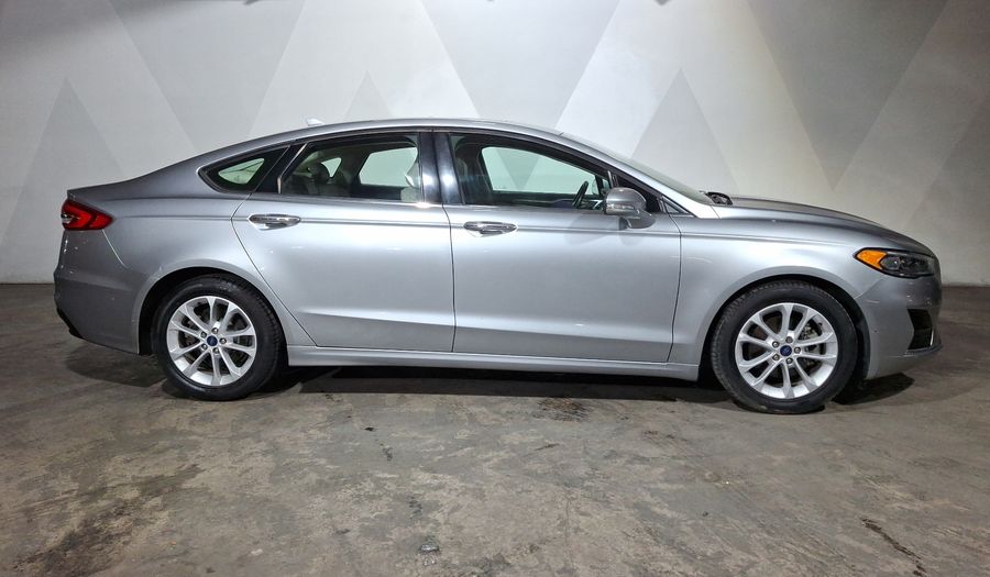 Ford Fusion 2.0 SEL HYBRIDO AT Sedan 2020