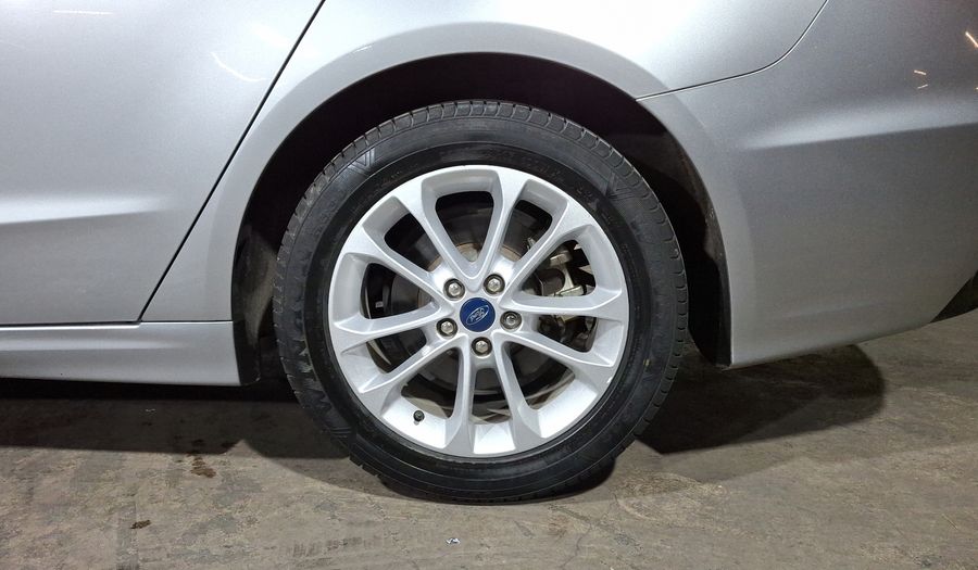 Ford Fusion 2.0 SEL HYBRIDO AT Sedan 2020