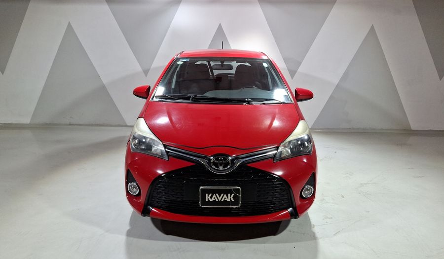 Toyota Yaris 1.5 PREMIUM AT 5PTAS Hatchback 2015
