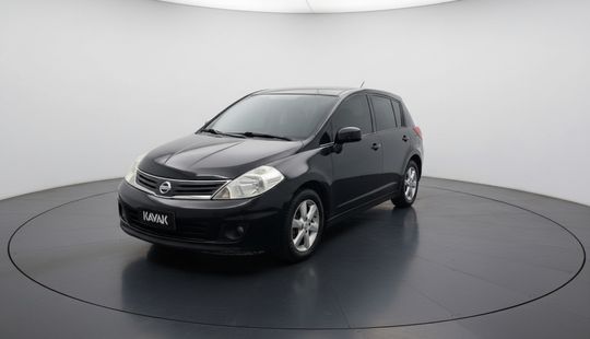 Nissan • Tiida