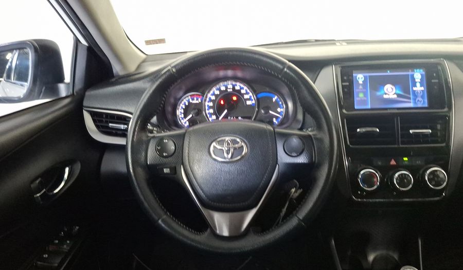 Toyota Yaris 1.5 S Sedan 2021