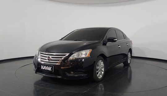 Nissan • Sentra