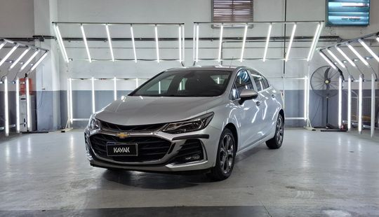 Chevrolet • Cruze II