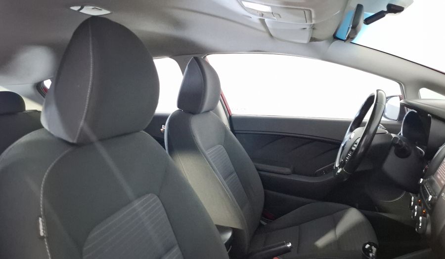 Kia Forte 2.0 EX AT Hatchback 2017