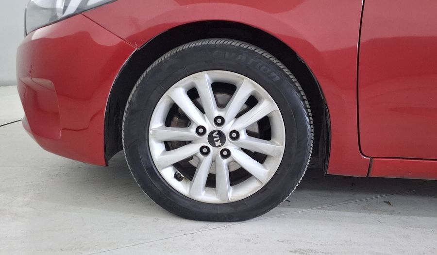 Kia Forte 2.0 EX AT Hatchback 2017