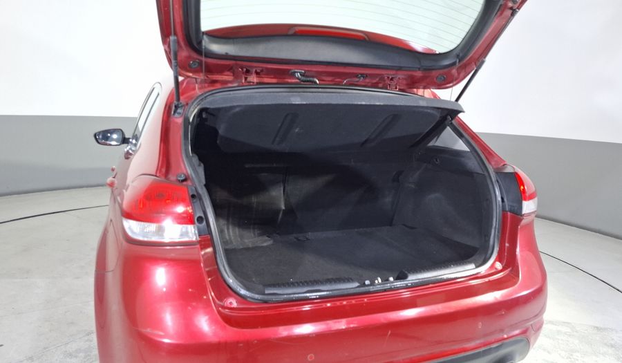 Kia Forte 2.0 EX AT Hatchback 2017