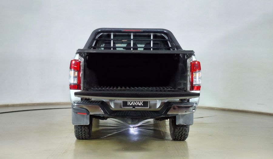Mitsubishi L200 2.4 TD KATANA DC CR Pickup 2021