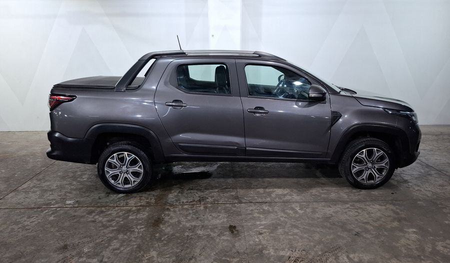 Ram 700 1.3 LARAMIE CREW CAB Pickup 2023