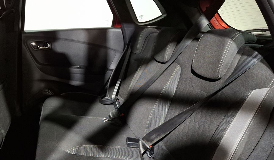 Renault Captur 2.0 INTENS DEH Hatchback 2020