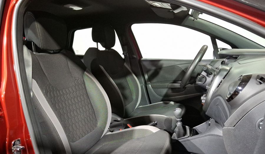 Renault Captur 2.0 INTENS DEH Hatchback 2020