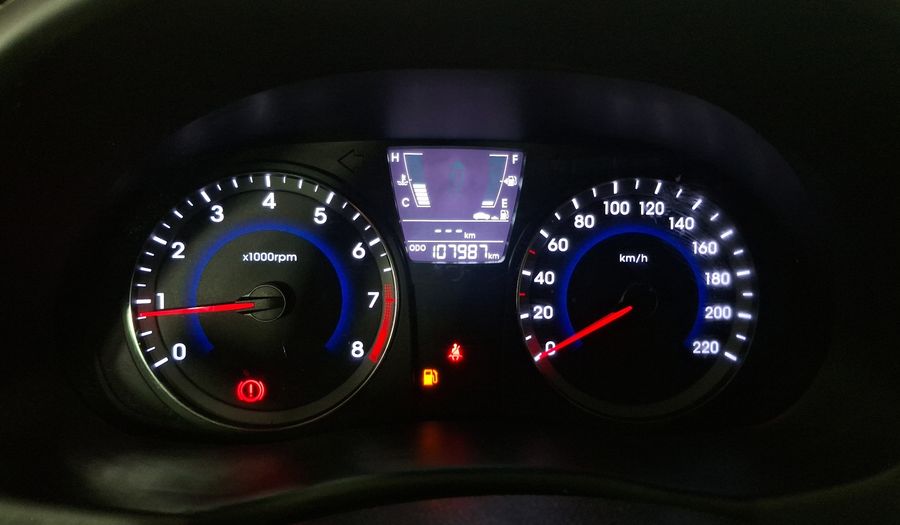 Hyundai Accent 1.6 RB GLS FULL Hatchback 2015