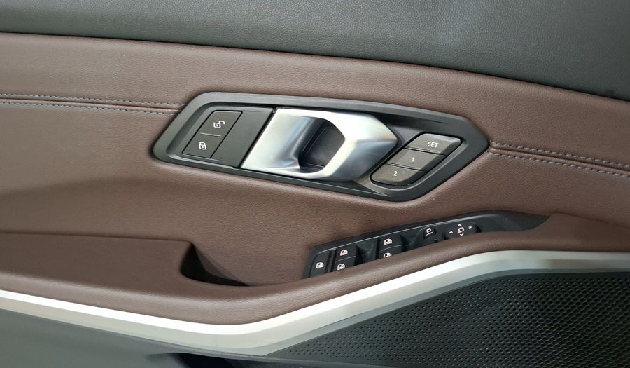 Bmw Serie 3 2.0 330E PHEV AUTO Sedan 2023