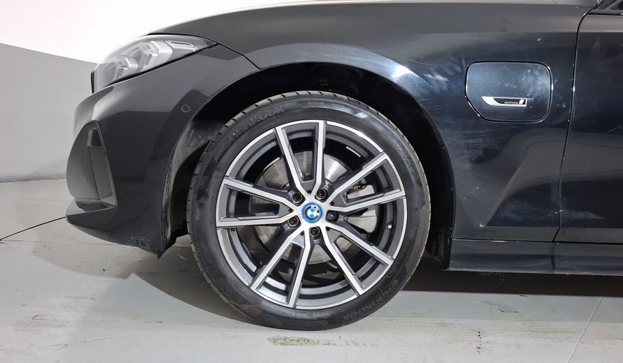 Bmw Serie 3 2.0 330E PHEV AUTO Sedan 2023