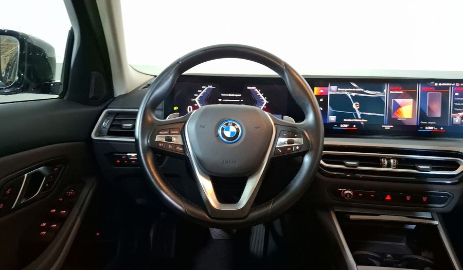 Bmw Serie 3 2.0 330E PHEV AUTO Sedan 2023
