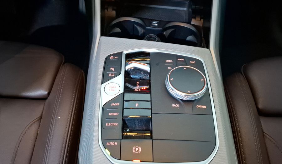 Bmw Serie 3 2.0 330E PHEV AUTO Sedan 2023