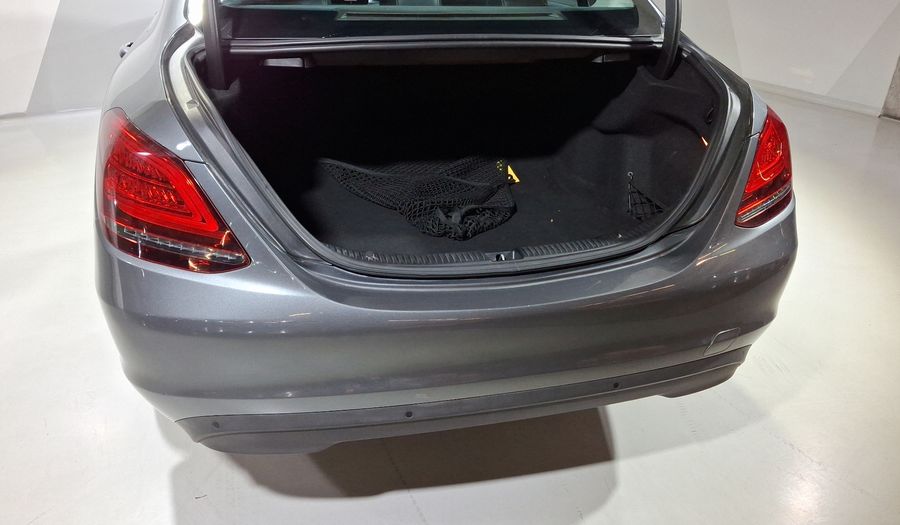 Mercedes Benz Clase C 2.0 200 EXCLUSIVE AUTO Sedan 2020