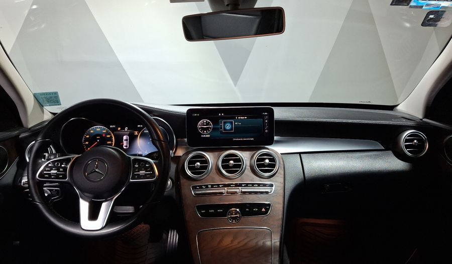 Mercedes Benz Clase C 2.0 200 EXCLUSIVE AUTO Sedan 2020