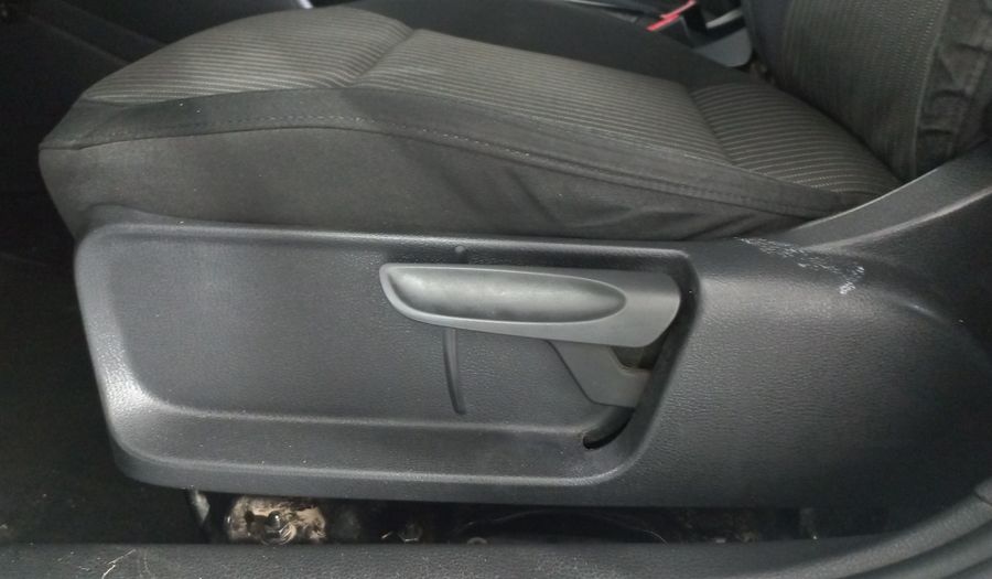 Volkswagen Vento 1.6 HIGHLINE TDI MT Sedan 2015