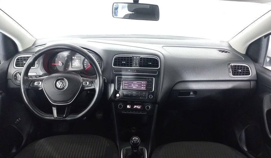 Volkswagen Vento 1.6 HIGHLINE TDI MT Sedan 2015