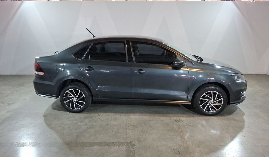 Volkswagen Vento 1.6 STARTLINE AUTO Sedan 2021