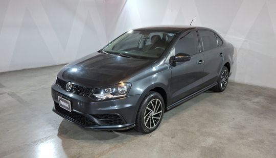 2021 • 47,000 km • Automático