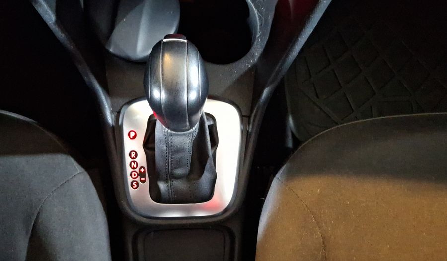 Volkswagen Vento 1.6 STARTLINE AUTO Sedan 2021
