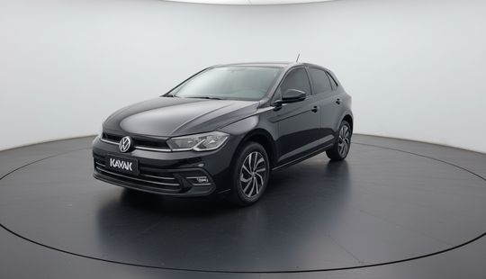 Volkswagen • Polo