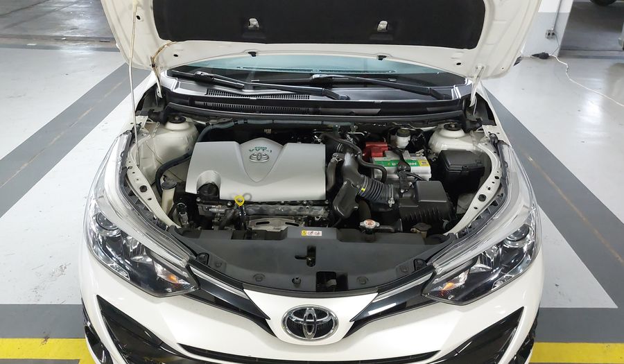 Toyota Yaris 1.5 XLS CVT Hatchback 2019